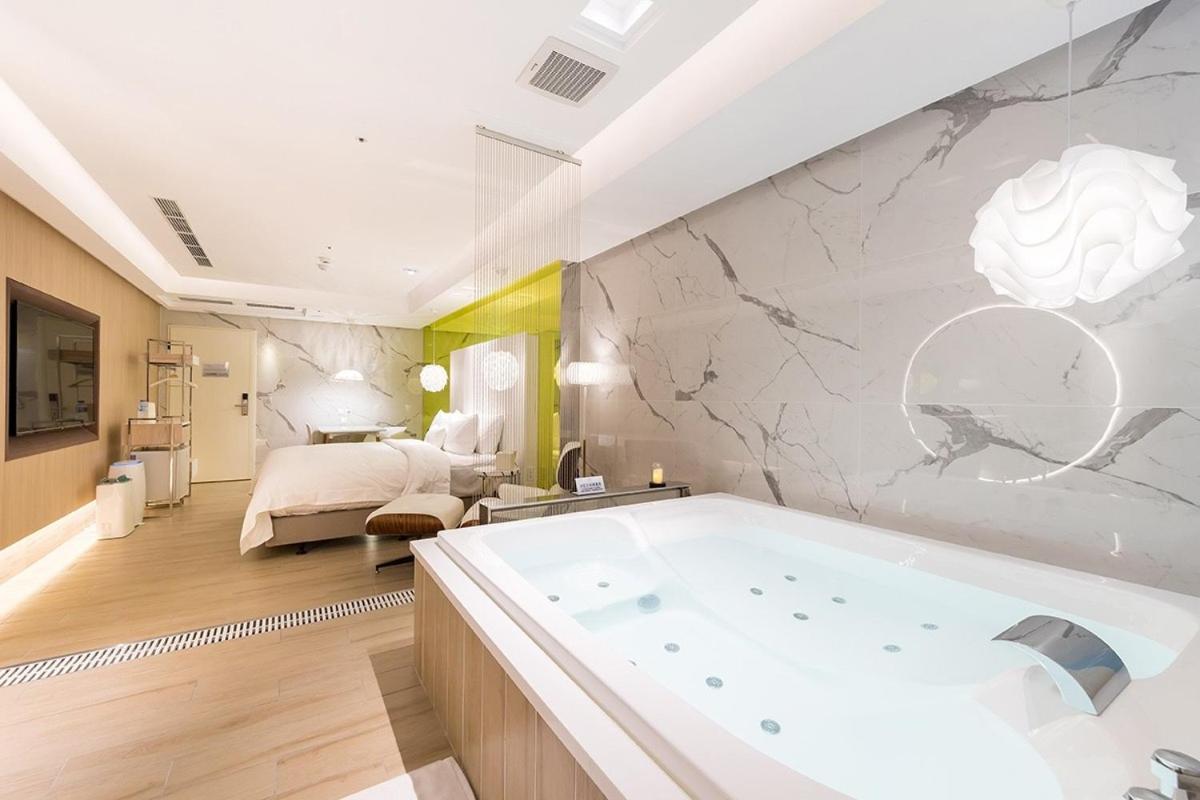 Uya Motel Xinwu Zewnętrze zdjęcie